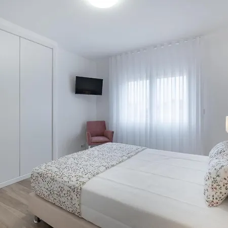Apartment Acolhedor T3 Rei